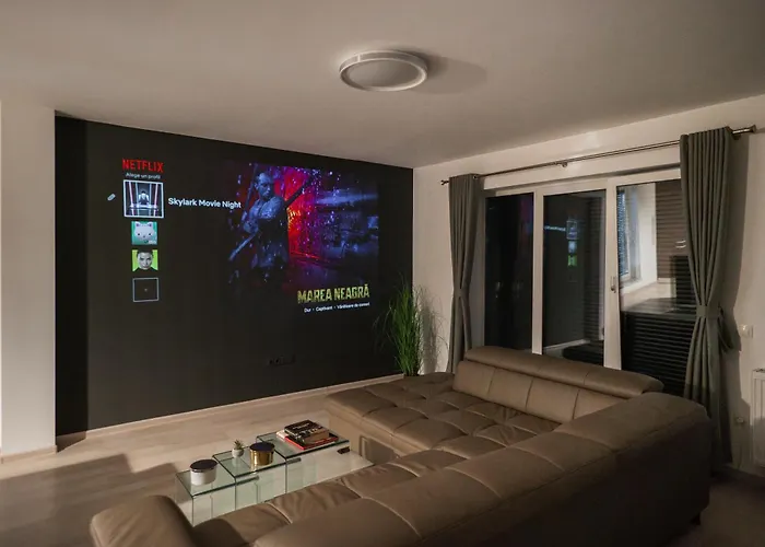 Skylark - Tokyo Penthouse With Jacuzzi, Movie Theater & Panoramic View